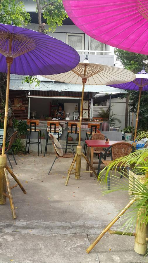 הוסטל צ'יאנג מאי 999 Triplenine Chiangmai מראה חיצוני תמונה