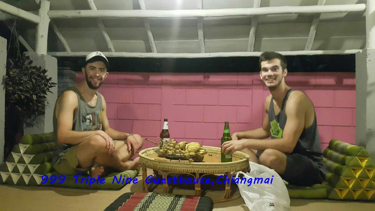 הוסטל צ'יאנג מאי 999 Triplenine Chiangmai מראה חיצוני תמונה